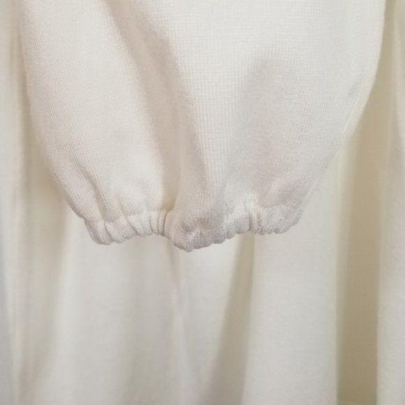 Hem & Thread 1/4 Button Bishop Sleeve Blouse - Picture 6 of 8